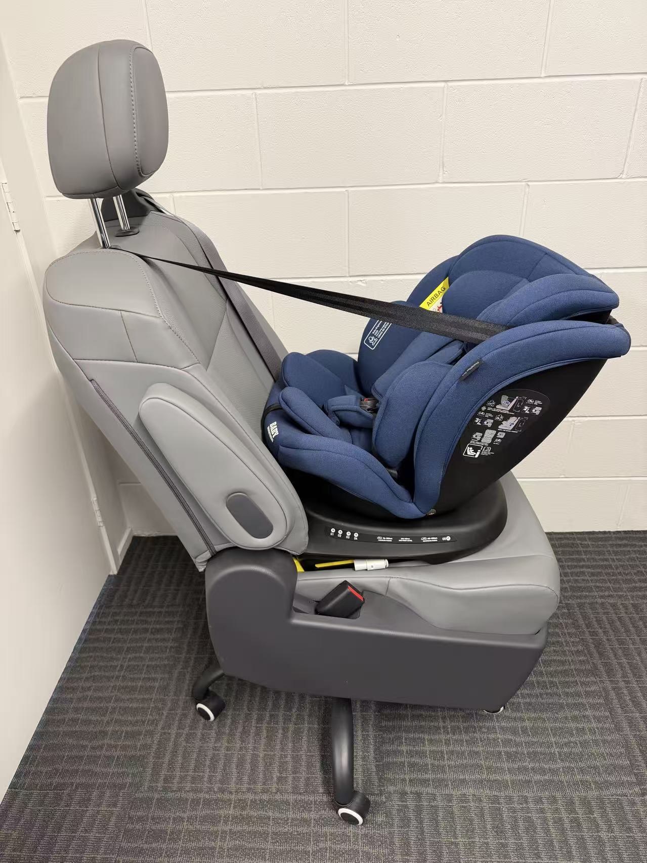 Pre-order 360° Rotating Baby Car Seat – Baby Brightness ShieldMax Plus Grey