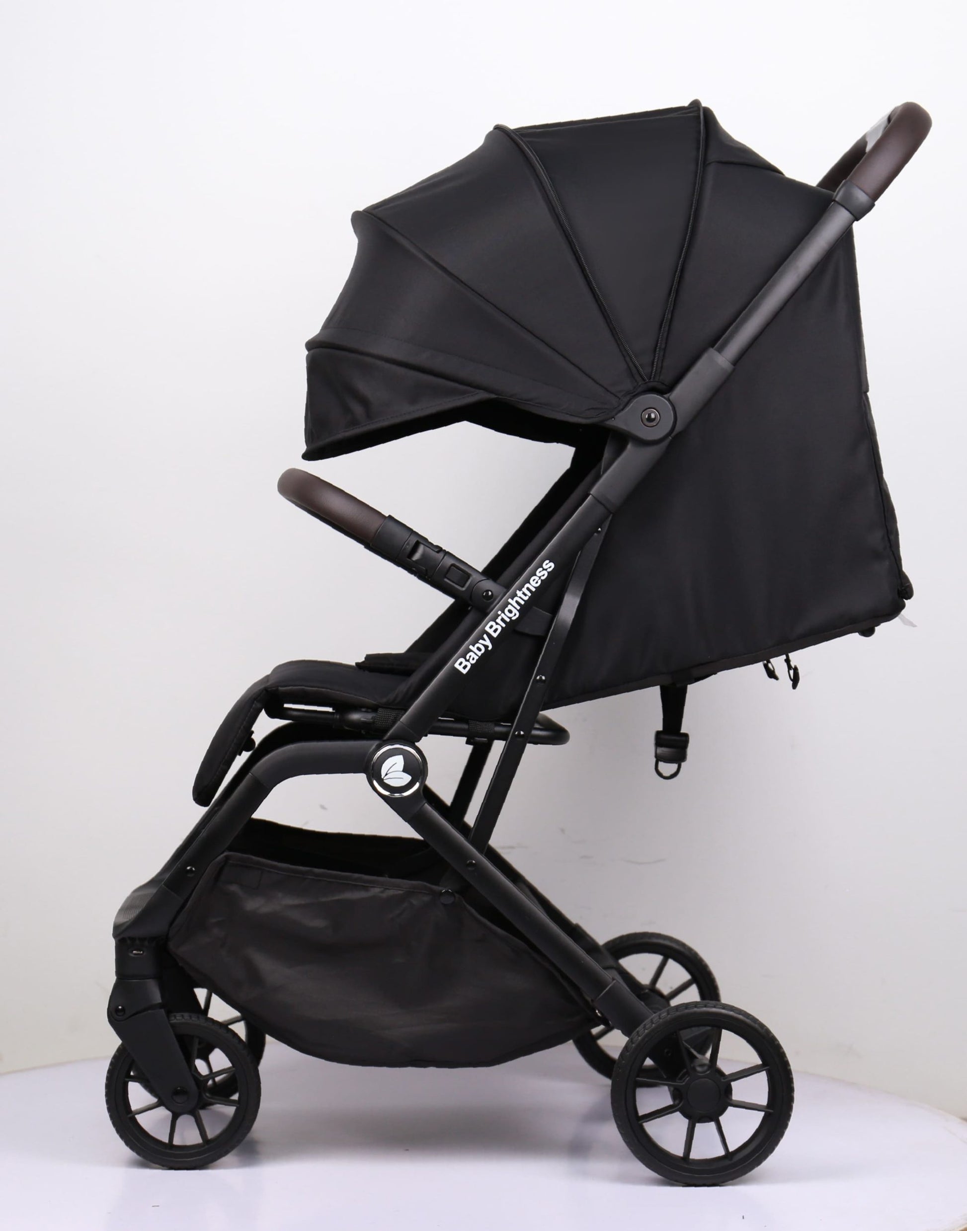 Pre-order Travel Pram – SwiftGo Lightweight Stroller with ISOFIX Booster Seat (Black) - image 5