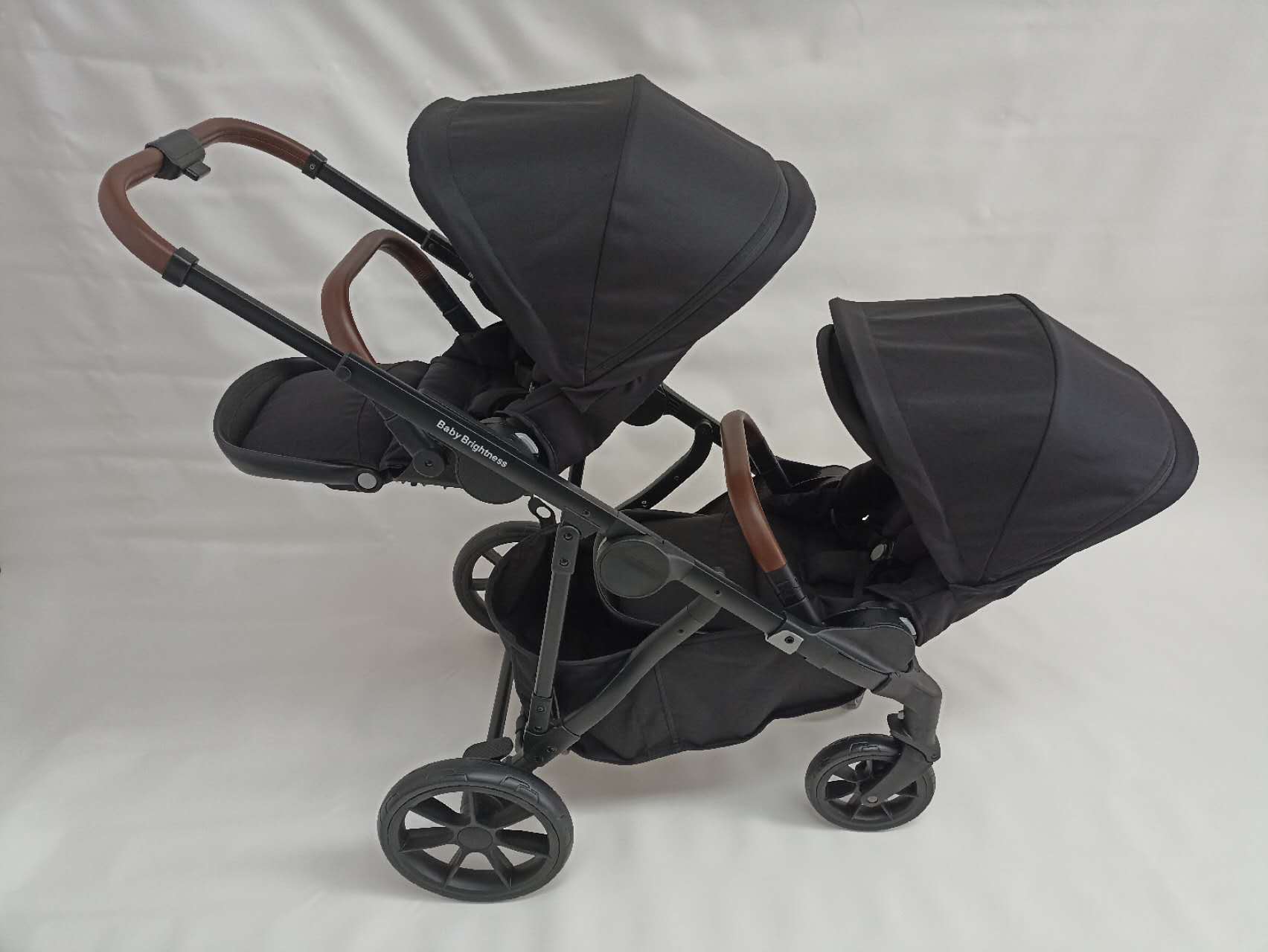 Pre-order Double Pram – Luxe Twin Stroller with Double Reclining Car Seats and Rotating ISOFIX Bases - image 8