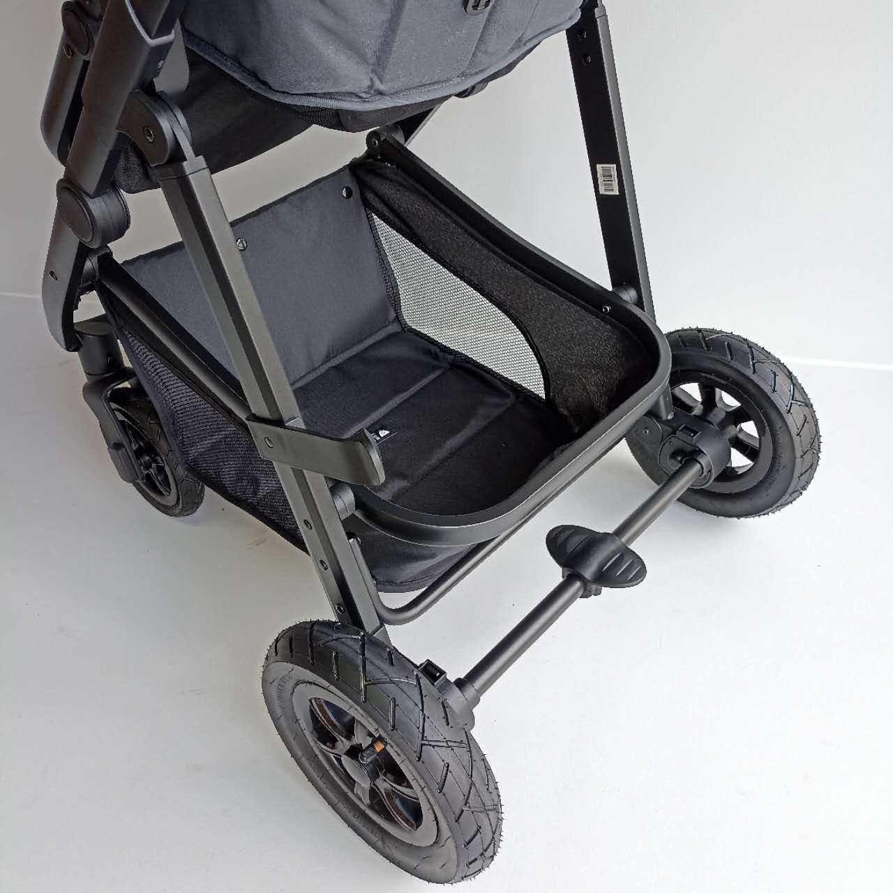 Newborn Pram – Palms 2+ Stroller with Infant Car Seat (Black) - image 24