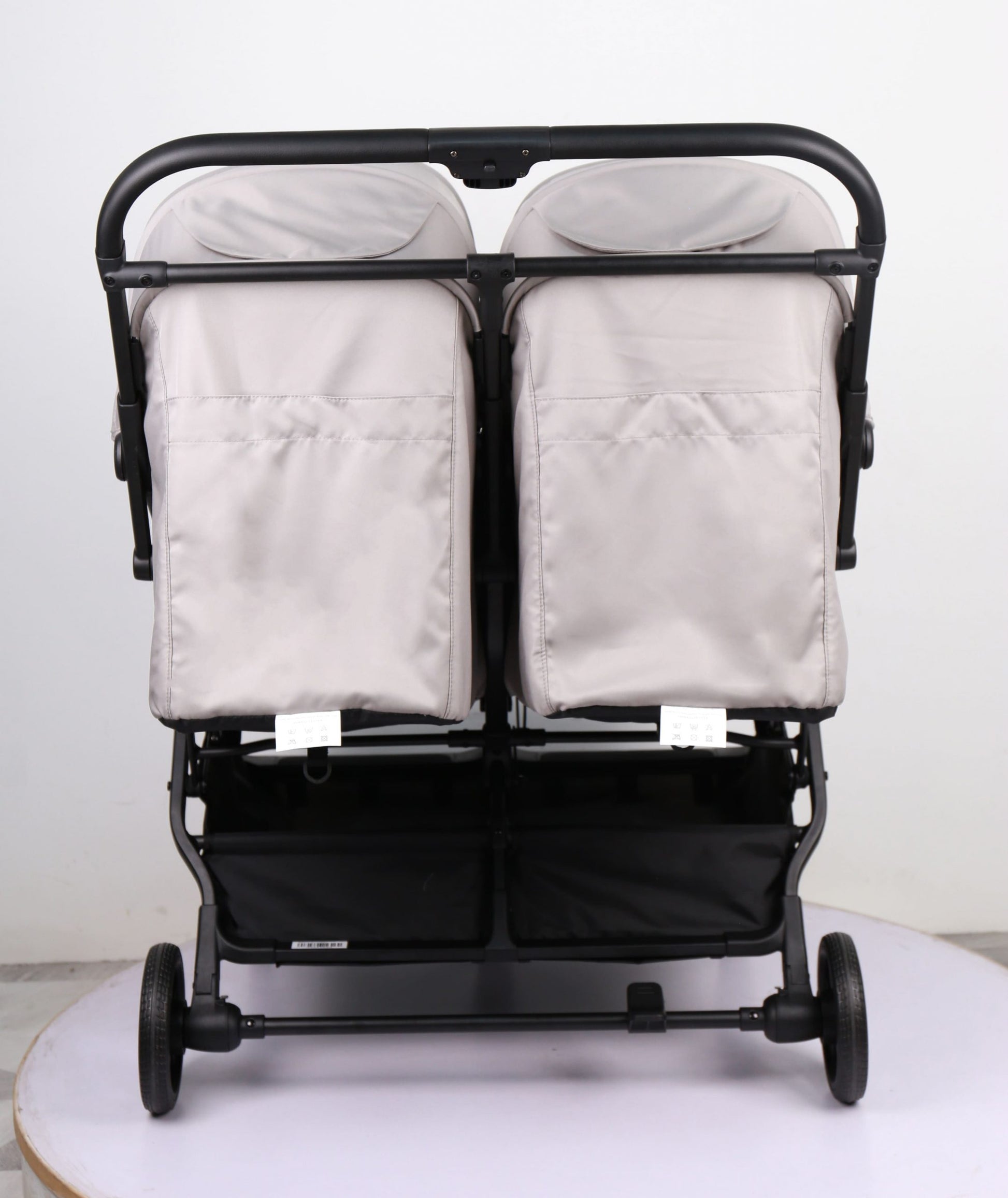 Pre-order Double Pram – FlexGo Duo with Reclining Infant Capsule (Beige) - image 16