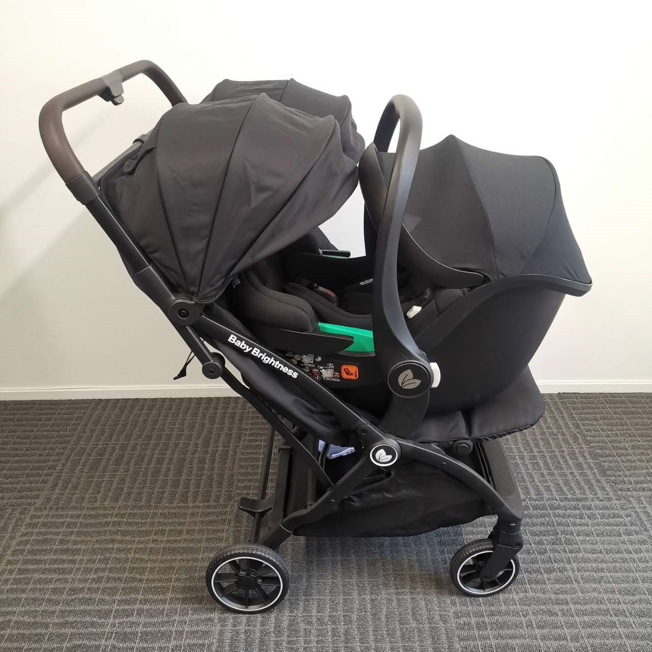 Double Pram – FlexGo Duo with Infant Capsule (Black) - image 25