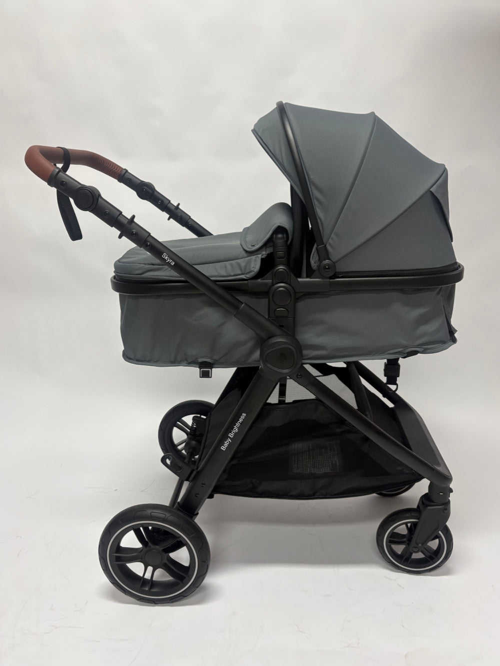 Skyra 2-in-1 Newborn Pram & Bassinet Stroller（Grey）
