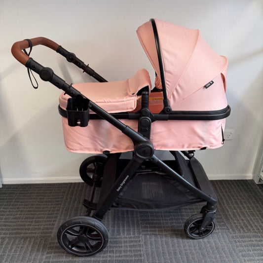 Skyra 2-in-1 Newborn Pram & Bassinet Stroller（Pink） - image 9