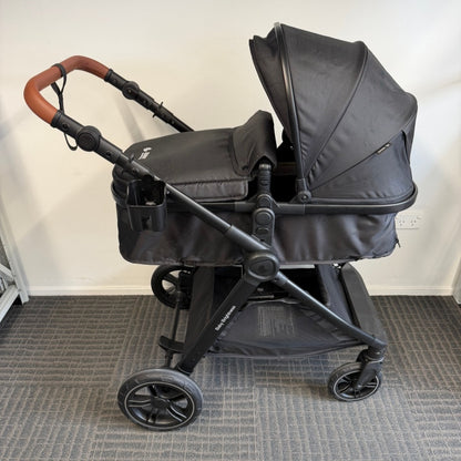Pre-order Skyra 2-in-1 Newborn Pram & Bassinet Stroller with Car Seat and ISOFIX Base (Black) - image 15
